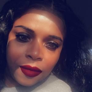 Meet your Posher, Gwen